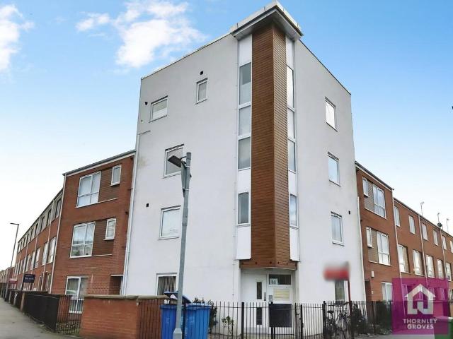 Flat for sale in Georgia, Greater Manchester