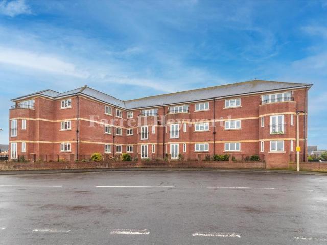 Flat for sale in Knott End-On-Sea, Wyre