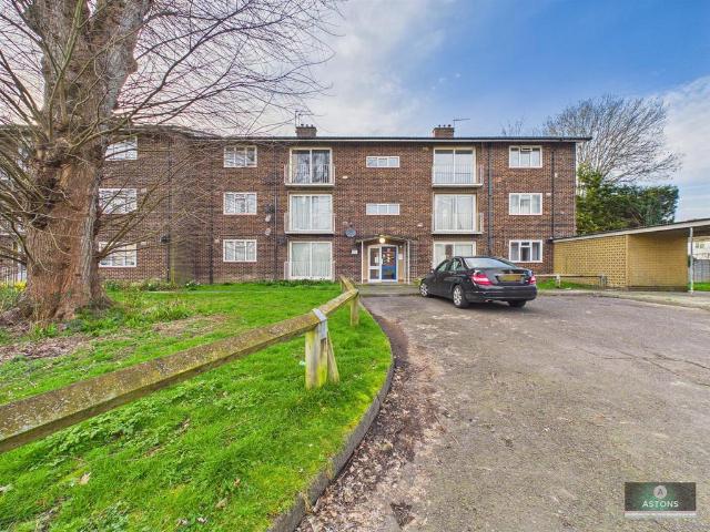 Flat for sale in Northgate, Glynde