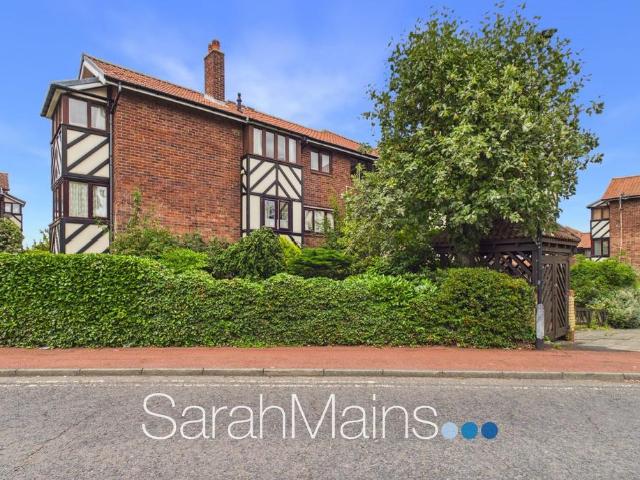 Flat for sale in Kenton, Tyne And Wear