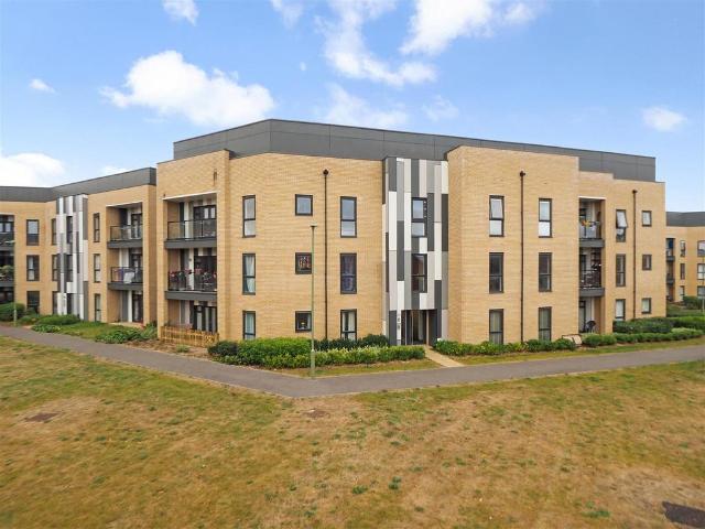Flat for sale in East Anton, Barton Stacey