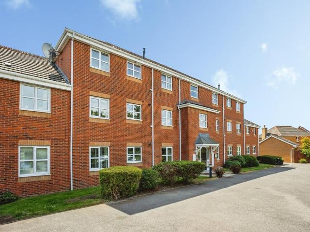 Flat for sale in Barton In Fabis, East Midlands