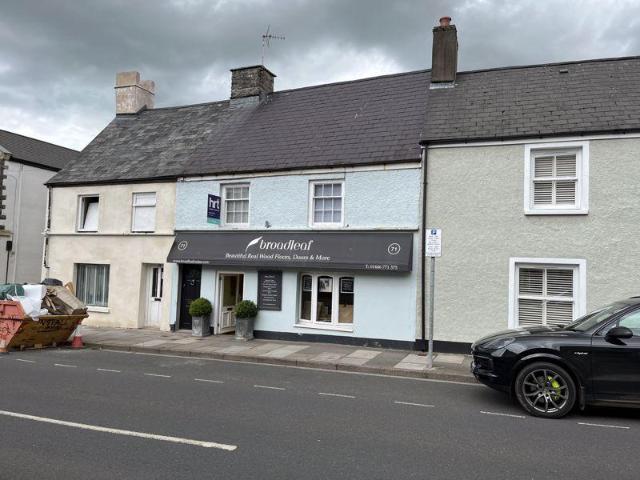 Flat for sale in Llanblethian, Cowbridge
