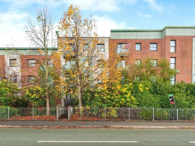 Flat for sale in St Helens