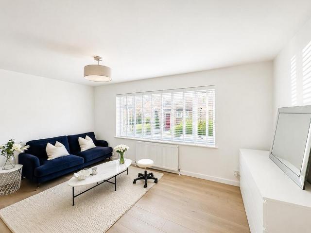 Flat for sale in Brighton & Hove