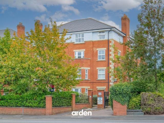 Flat for sale in Olton, Solihull