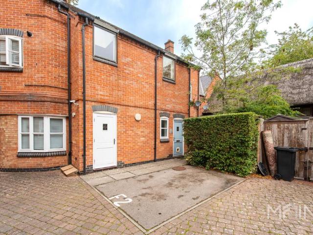 Flat for sale in Evington, Leicester