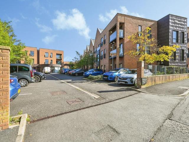 Flat for sale in Earlestown, St Helens