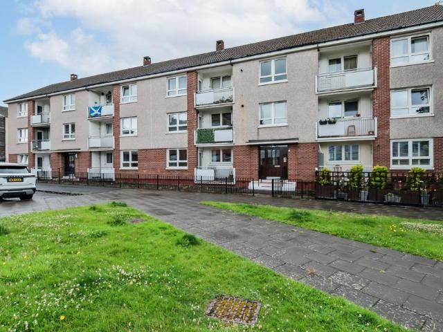 Flat for sale in Tradeston, Scotland