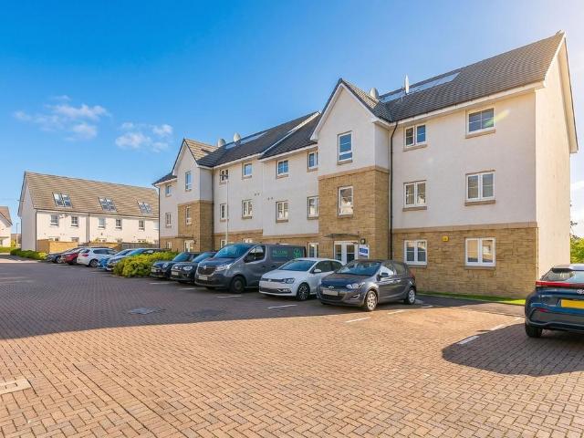 Flat for sale in Alnwickhill, Liberton