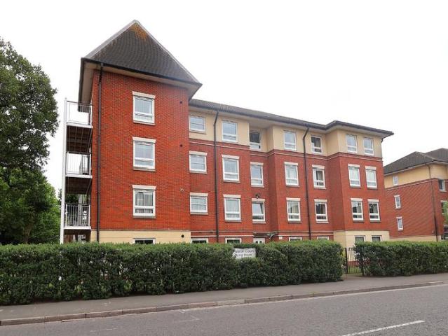Flat for sale in Hill, City Of Southampton