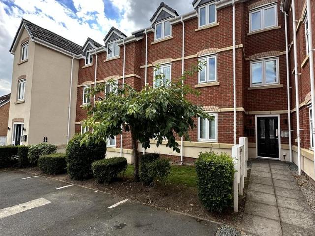 Flat for sale in Alverton, East Midlands