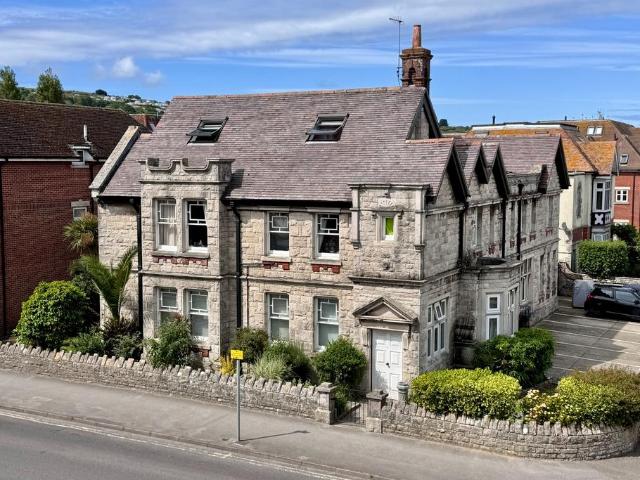 Flat for sale in Swanage, East Dorset