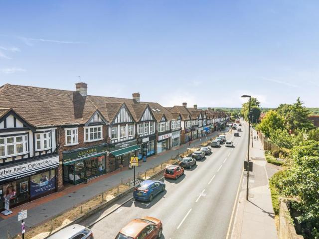 Flat for sale in London Borough of Croydon, Greater London