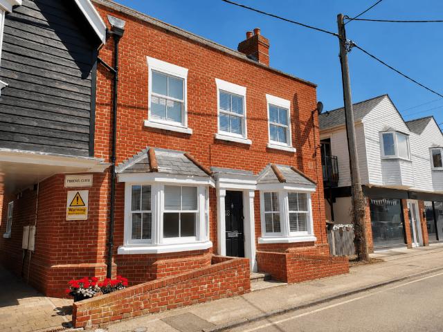 Flat for sale in Fordham Heath, Essex