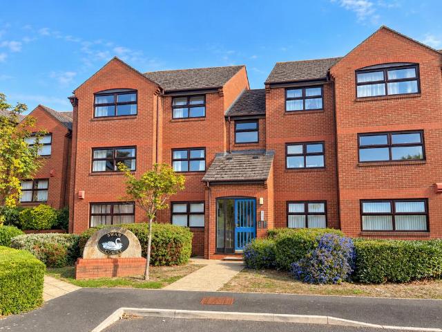 Flat for sale in St Leonards, Exeter