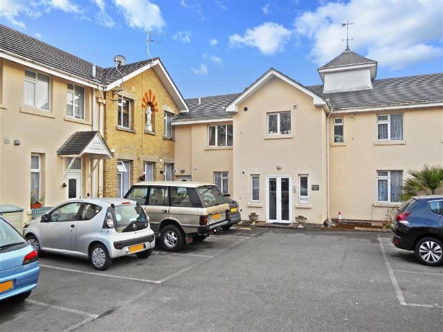 Flat for sale in Spring Vale, Hampshire