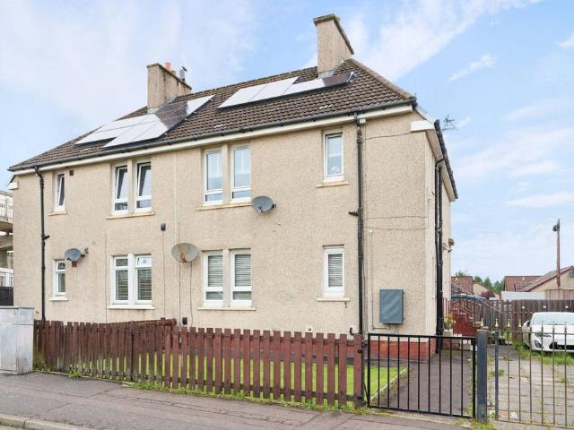 Flat for sale in Salsburgh, Scotland