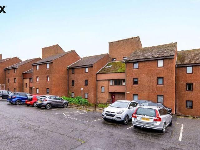 Flat for sale in Pittencrieff, Dunfermline