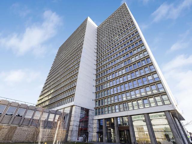 Flat for sale in London Borough of Croydon, Greater London