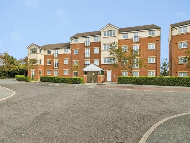 Flat for sale in Wallsend, North Tyneside