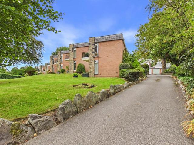 Flat for sale in Ecclesall, South Yorkshire