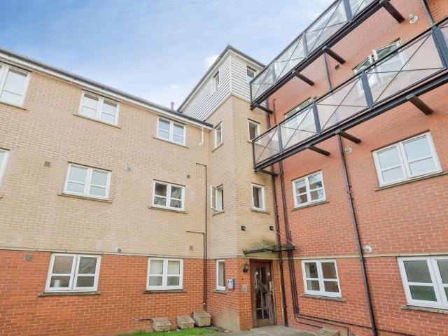 Flat for sale in Far Cotton and Delapre, Far Cotton