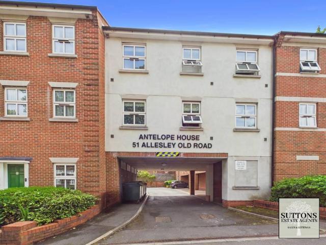 Flat for sale in West Midlands