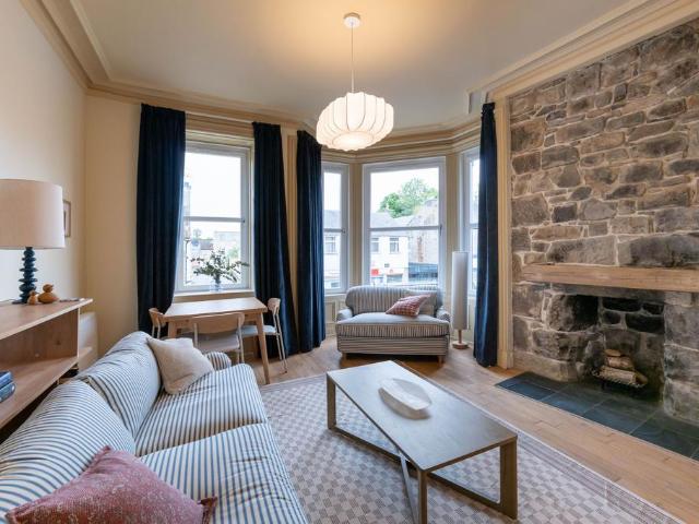 Flat for sale in Broxburn, Scotland