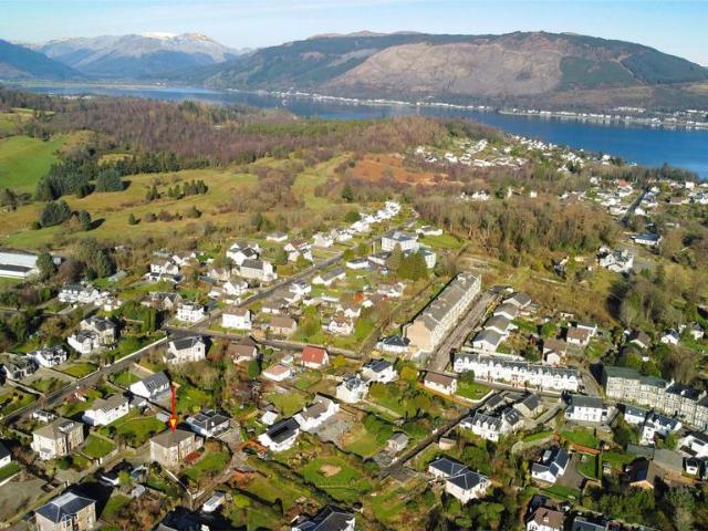 Flat for sale in Kirn, Scotland
