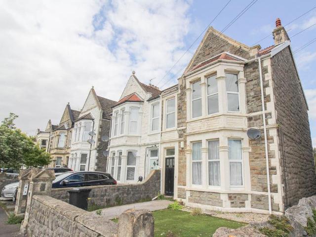 Flat for sale in Weston-super-mare, North Somerset