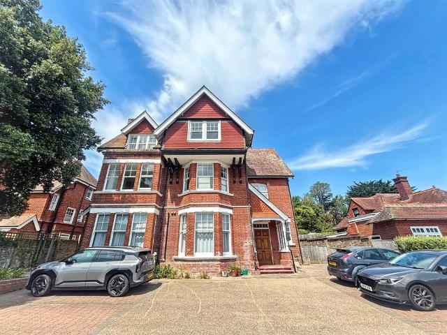 Flat for sale in Eastbourne, East Sussex