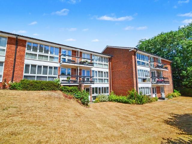 Flat for sale in Abbotts Barton, Hampshire