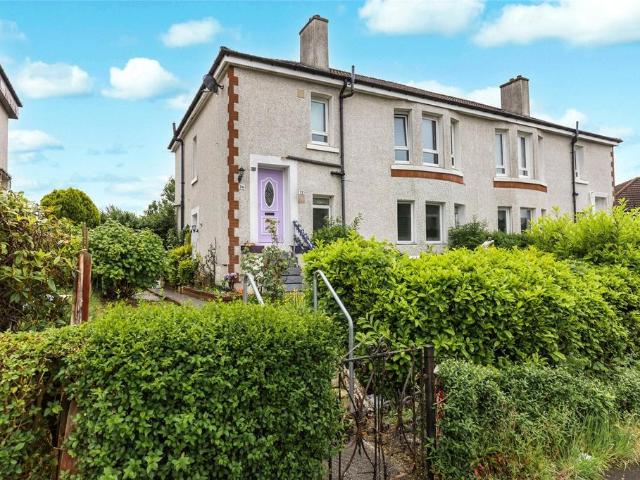 Flat for sale in Riddrie Knowes, Carntyne