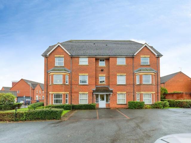 Flat for sale in Hampton Magna, Warwick