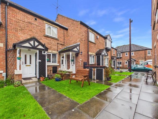 Flat for sale in Cottingham, East Riding Of Yorkshire