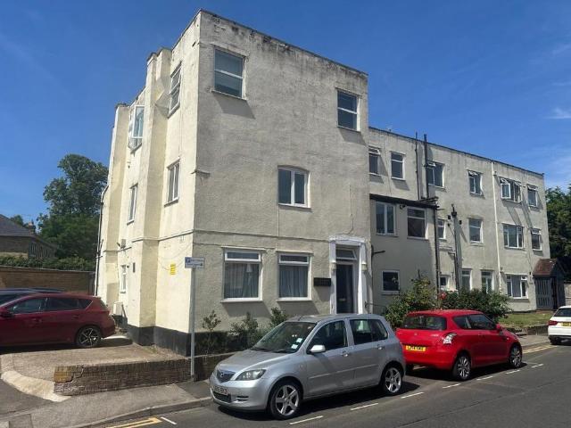 Flat for sale in Lower Halliford, Surrey
