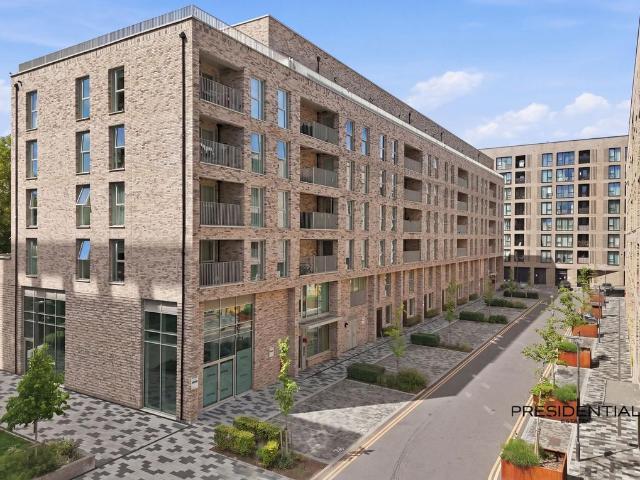 Flat for sale in Beckton, Greater London
