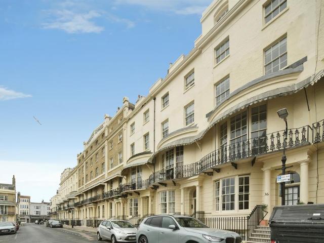 Flat for sale in Brunswick, Brighton & Hove