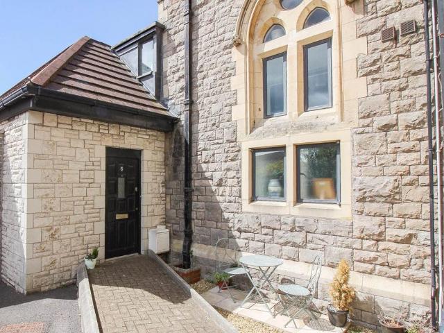 Flat for sale in Weston-super-mare, Isle Of Man