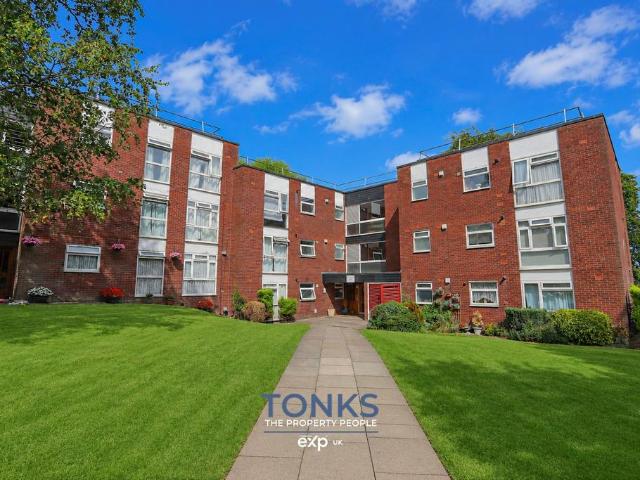 Flat for sale in West Midlands