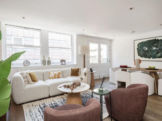 Flat for sale in Spitalfields, Whitechapel