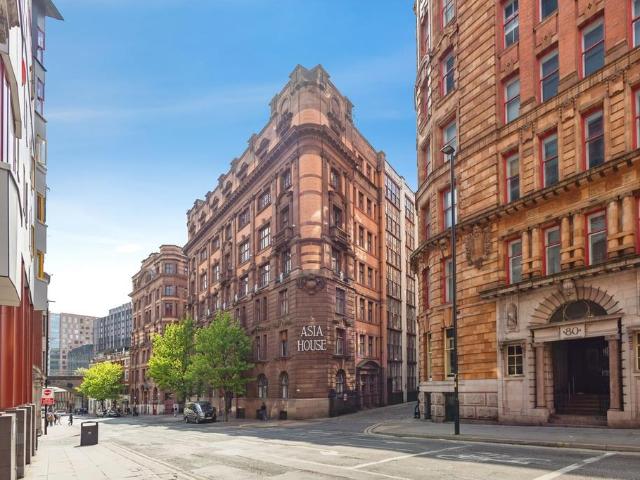 Flat for sale in City Centre, Georgia