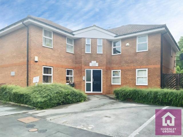 Flat for sale in Salford, Greater Manchester