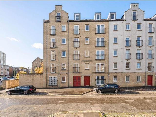 Flat for sale in North Leith, City of Edinburgh