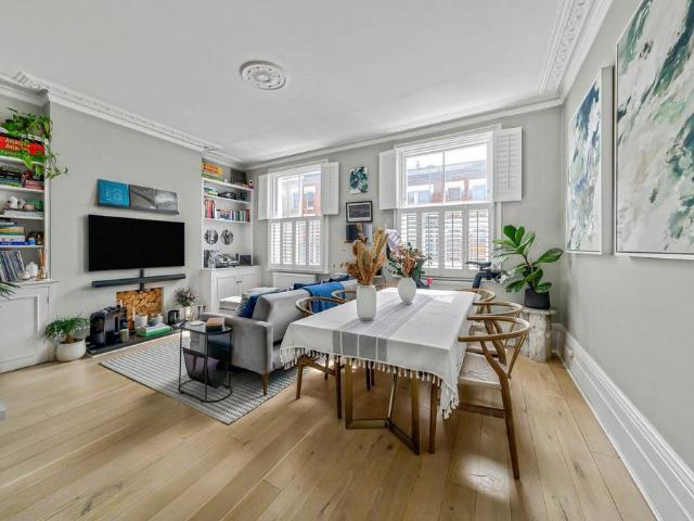 Flat for sale in London Borough of Camden, Greater London