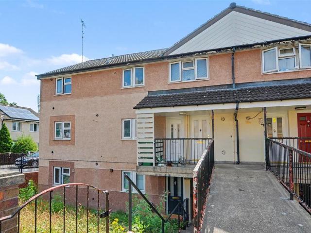 Flat for sale in St Ann's, Haddon