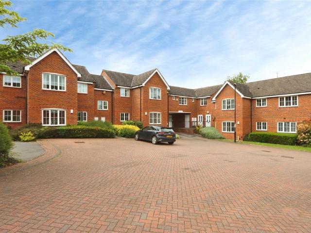 Flat for sale in Beighton, South Yorkshire
