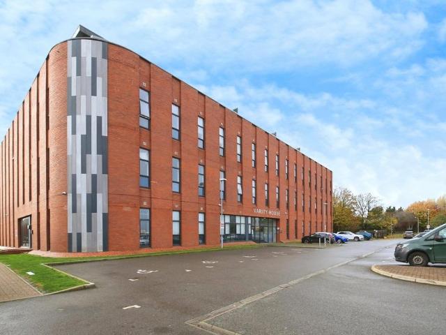 Flat for sale in Peterborough