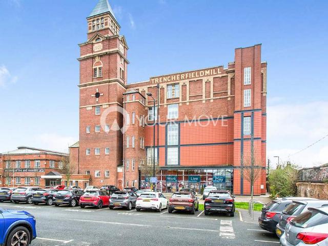 Flat for sale in Wigan Pier, Wigan